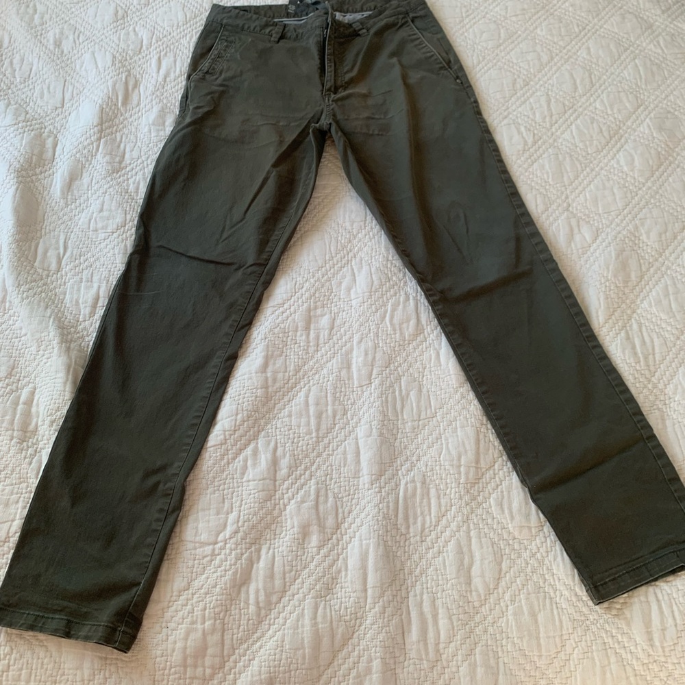 Vuori Olive Green Pants
